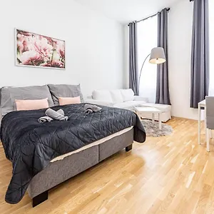 Appartamento Premium City Apartment Close To Metro U2 & Vienna Congress Center, Vienna