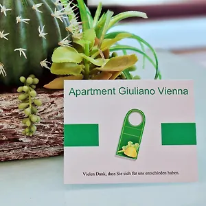 Giuliano Apartment