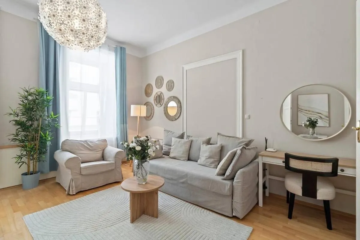 Neben Augarten I 5 Min To Metro I 10 Min To City location